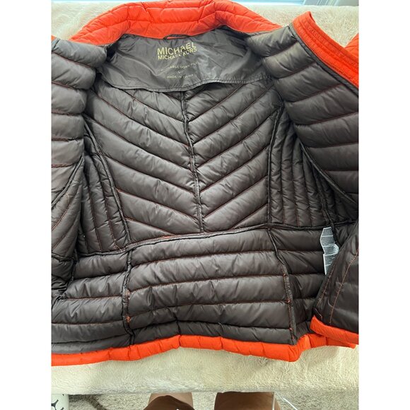 Michael Kors Womens Red Packable Down Fill Jacket Size L Gold MK Zipper Lightwei - Picture 11 of 16